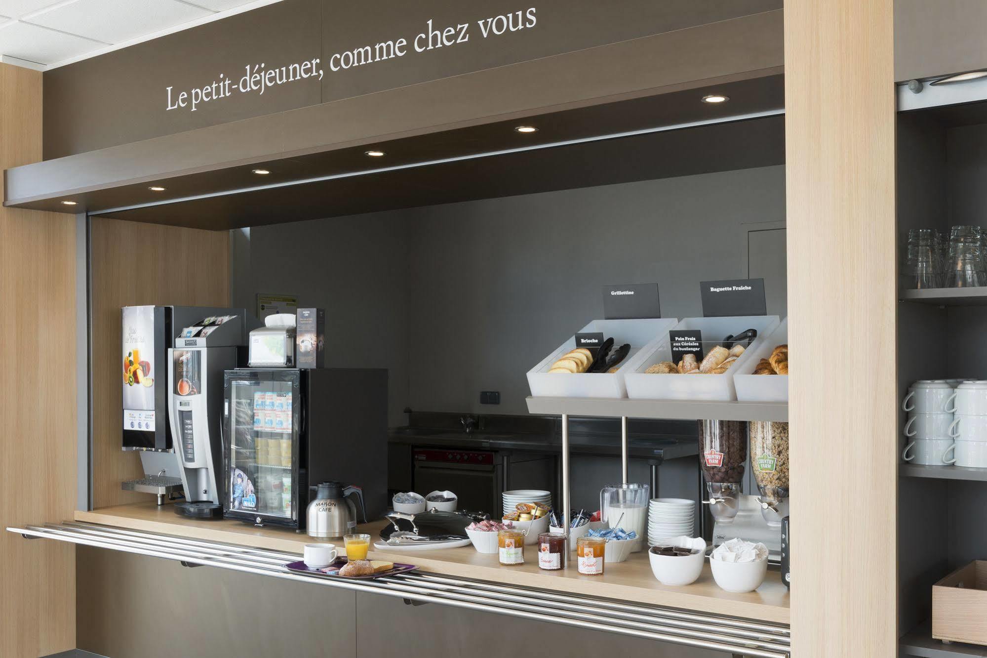 B&B Hotel La Roche-Sur-Yon Mouilleron-le-Captif Exterior foto